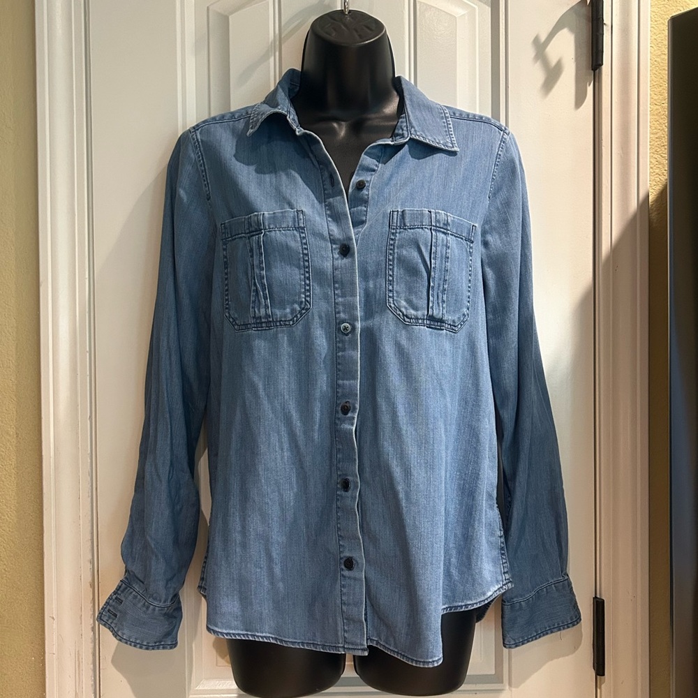 Express Chambray Top